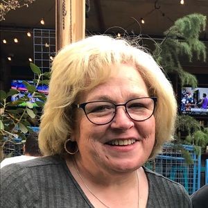 Meet your Posher, Kathlern